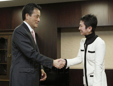 “二奶反腐”立奇功 2012國際style之非凡事件篇