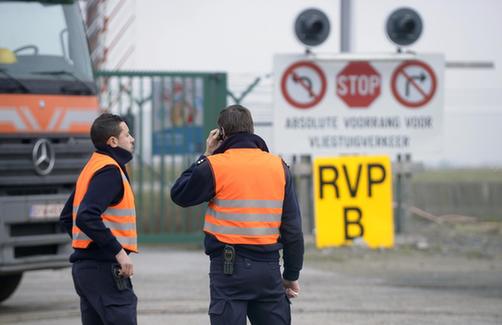 比利時劫匪掠走5000萬美元鉆石