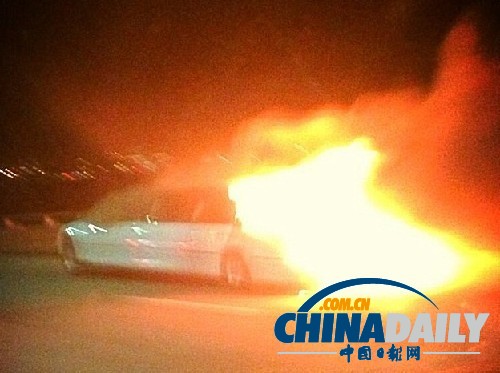 美豪華轎車起火五死四傷 準新娘單身派對樂極生悲