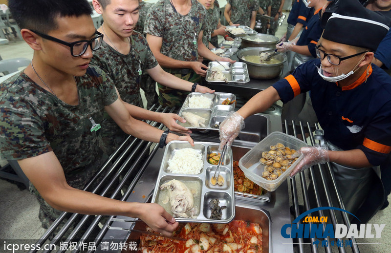 美味大補超幸福！韓國陸軍訓練食譜加入鮑魚參雞湯