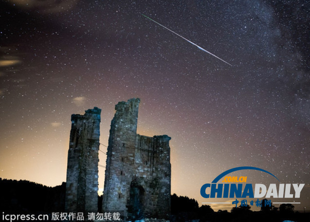 英仙座流星雨來襲 世界各地上演天上焰火秀（組圖）