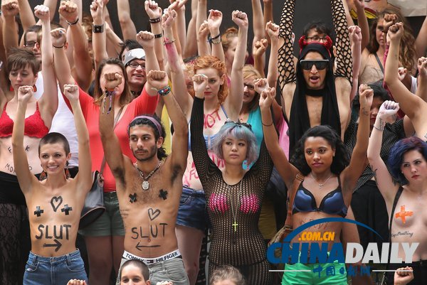 芝加哥：“蕩婦游行”活動舉行 意在呼吁反對性侵犯罪