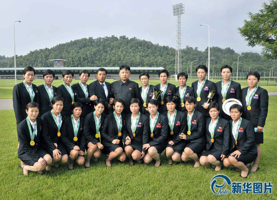 朝鮮運(yùn)動員獲新式住房 金正恩送沙發(fā)作禮物