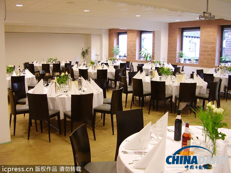 德國開設(shè)“監(jiān)獄式酒店” 滿足大眾獵奇品味