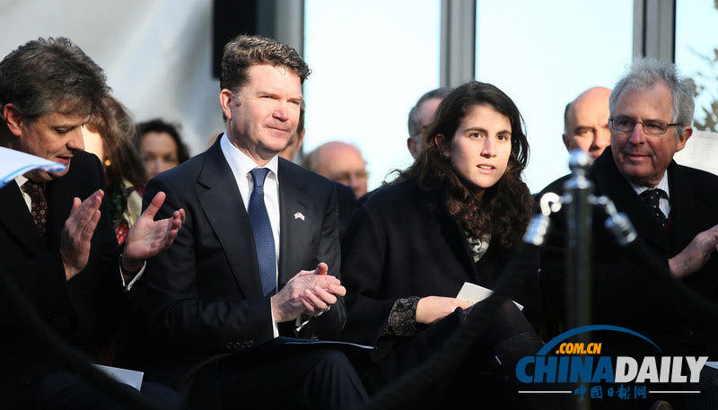 肯尼迪遇刺50周年 孫女為祖父獻花致辭