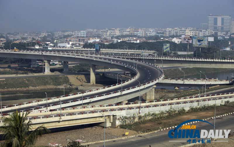 孟加拉反選舉示威暴力化 無辜平民慘遭波及受重傷