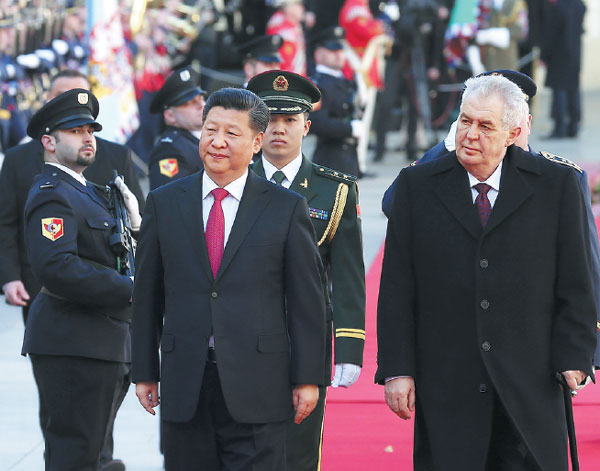 Leaders plant 'tree of friendship'