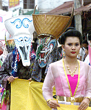 Phi Ta Khon Festival(佛誕節(jié))