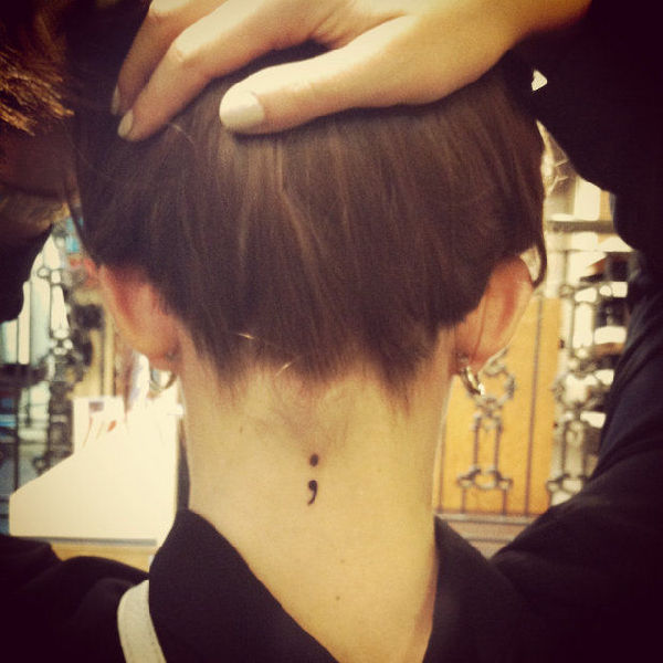 “分號(hào)紋身”的暗語你懂嗎?