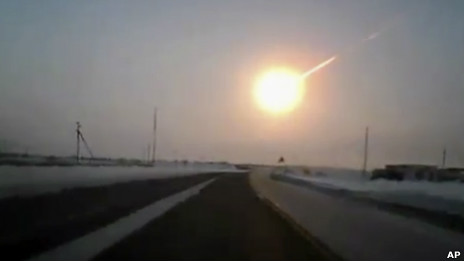 Meteor hits Russia 隕石襲擊俄羅斯