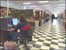 英國大學(xué)：黃金時(shí)代已過？