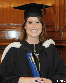 英國王室又出了一名大學畢業生