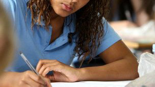 調查顯示英國教育發展“兩極化”