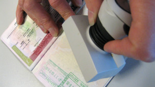 留英解析：沒有護照的囧困生活