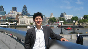 留英訪談：執教建筑經濟學