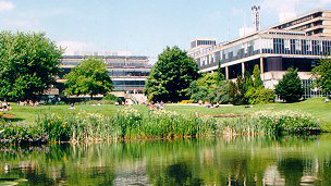 調(diào)查：大多數(shù)學(xué)生滿意英國院校