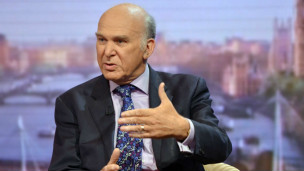 凱布爾：應放松海外畢業生英國工作限制