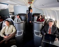 下一張圖片 美聯航出新規 肥胖乘客購雙座