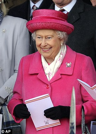 “彩虹女王”的帽子情結