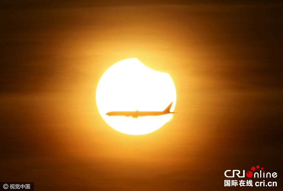 亞洲多地現壯觀日全食景觀（組圖）