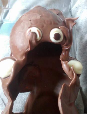 屁蛋、無頭兔…網(wǎng)民熱衷于分享“復(fù)活節(jié)敗筆”