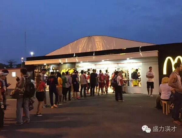 漫步奧運(yùn)村：一個(gè)安靜又活力四射的地球小區(qū)