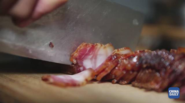 那一口下去滿嘴生津、齒頰留香的美味，承載著他怎樣的回憶和憧憬丨解碼中國