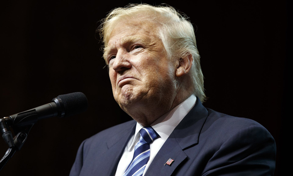 川普為什么愛用這7種表情?