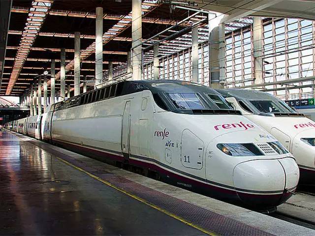 厭倦了國內(nèi)高鐵餐?來看看“別人家的盒飯”長啥樣(組圖)