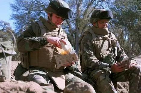 揭秘各國兵哥哥的野戰口糧！看到韓國的，忍不住笑出了聲…