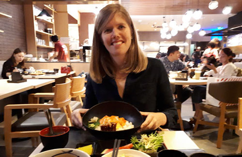 中文系學(xué)生在英遭瘋搶!老外:天知道為學(xué)中文我經(jīng)歷了什么