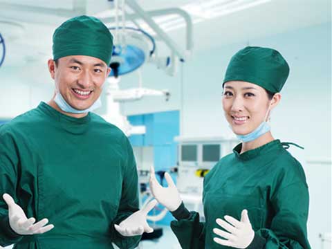 ill和sick用法不一樣？表達“身體不舒服”時可別選錯了！