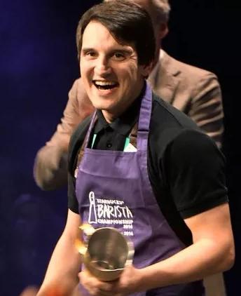 星巴克店員的圍裙有7種顏色，這里的秘密絕大數人都不知道