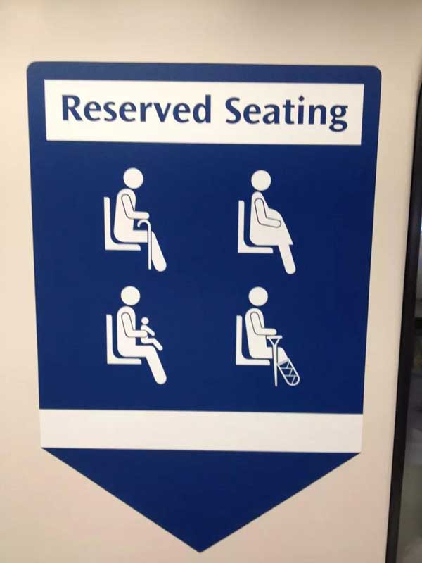 “愛心專座”：英語到底怎么表達？