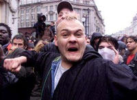 英國：“禮儀之邦”世風日下