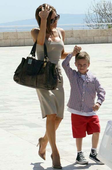 阿湯哥愛(ài)女蘇芮當(dāng)選好萊塢最紅明星寶貝