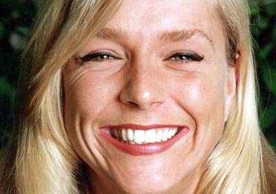 歐洲調(diào)查：英國人最愛笑 波蘭人最嚴(yán)肅