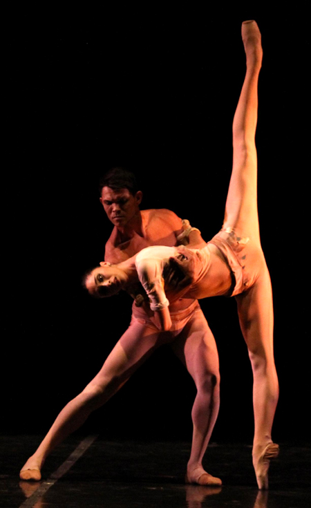 Wang Yun awarded the Gloria Grand Prix