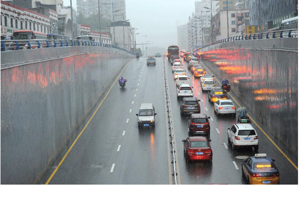 Red alert for torrential rain issued in Guiyang