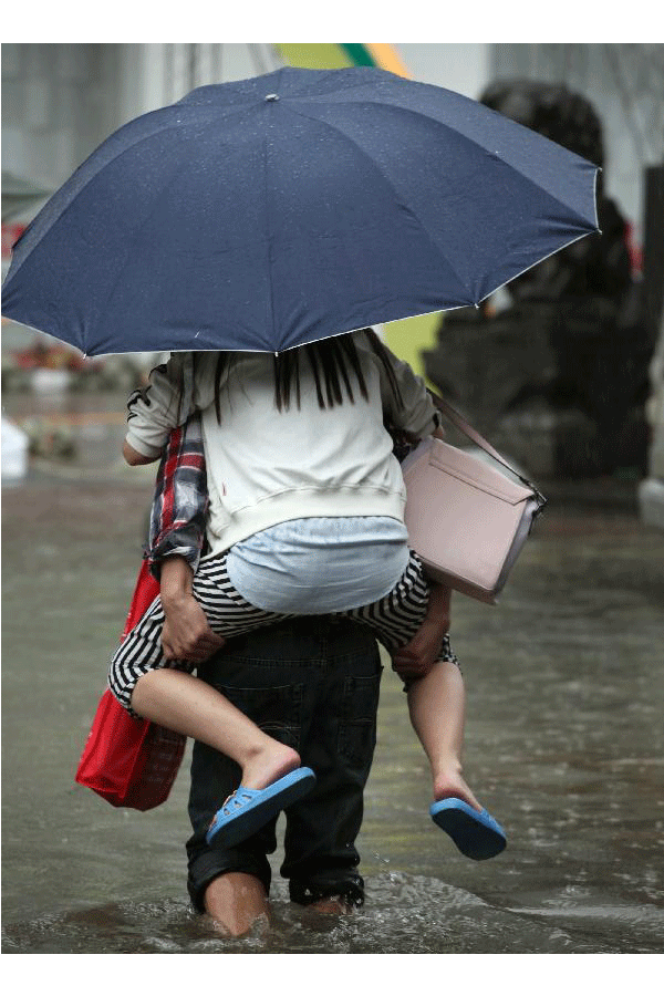 Red alert for torrential rain issued in Guiyang