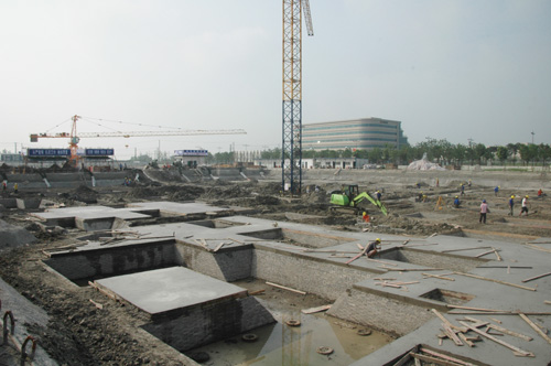 Finance Park in Business District in Huaqiao