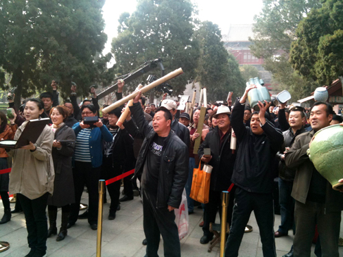 4千多件藏品爭(zhēng)泰山“民間國(guó)寶”