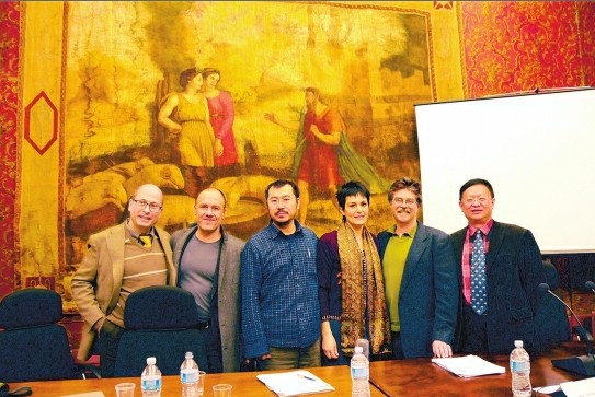 Discussion on Nakhi culture in Italy