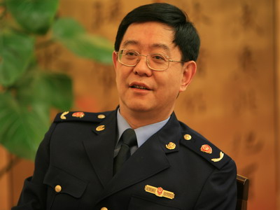 江蘇省工商局佘義和局長(zhǎng)接受《中國(guó)日?qǐng)?bào)》記者采訪