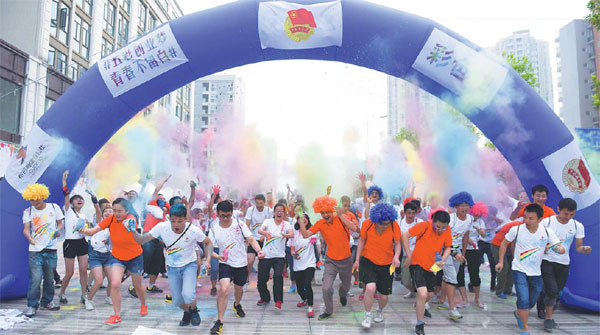 Chengdu seeks to attract leading personnel, innovative businesses