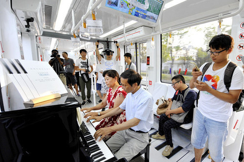 Special tram debuts for the coming piano festival in Suzhou