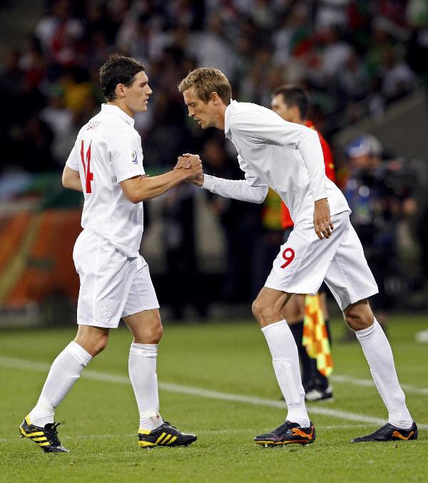 Algeria holds England to a 0-0 draw