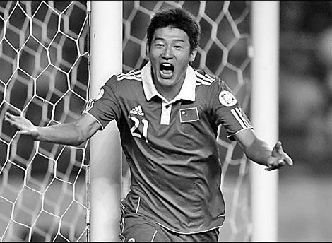 China braves early scare to beat Singapore China braves early scare to beat Singapore