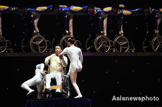 As the Eighth National Para Games of China lowered its curtain in the Dragon Sport Center Indoor Stadium on Wednesday evening, hopes for next year's London Paralympics sparkled into blazes. National Para Games sparkles hopes for London Paralympics