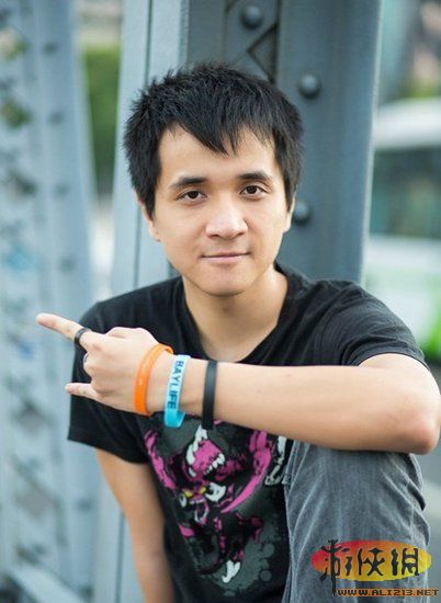 LOL補刀帝ChaoX：大陸電競?cè)μ珌y 將赴臺發(fā)展